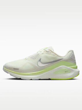 Nike Structure 26 Running Shoes - Size 8.5